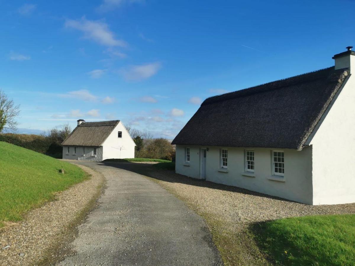 Corofin Lake Cottages Eksteriør bilde